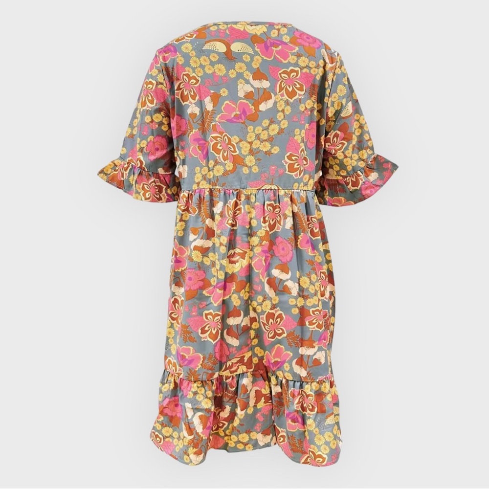 Chic Boho Style Dress - Picture 3 of 4